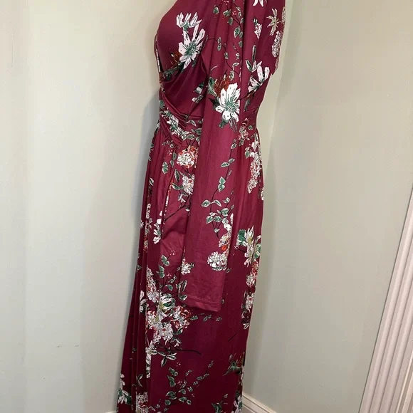 Woman’s Longsleeve Floor Length Floral Dress - Picture 6 of 11